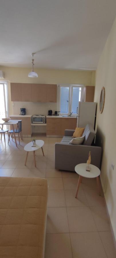 Nicol'S Apartment Ермополи Екстериор снимка